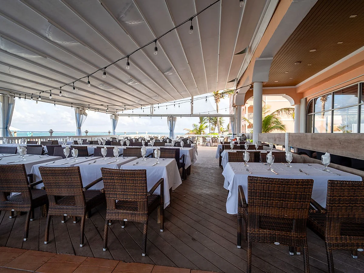 David's Oceanside Restaurant